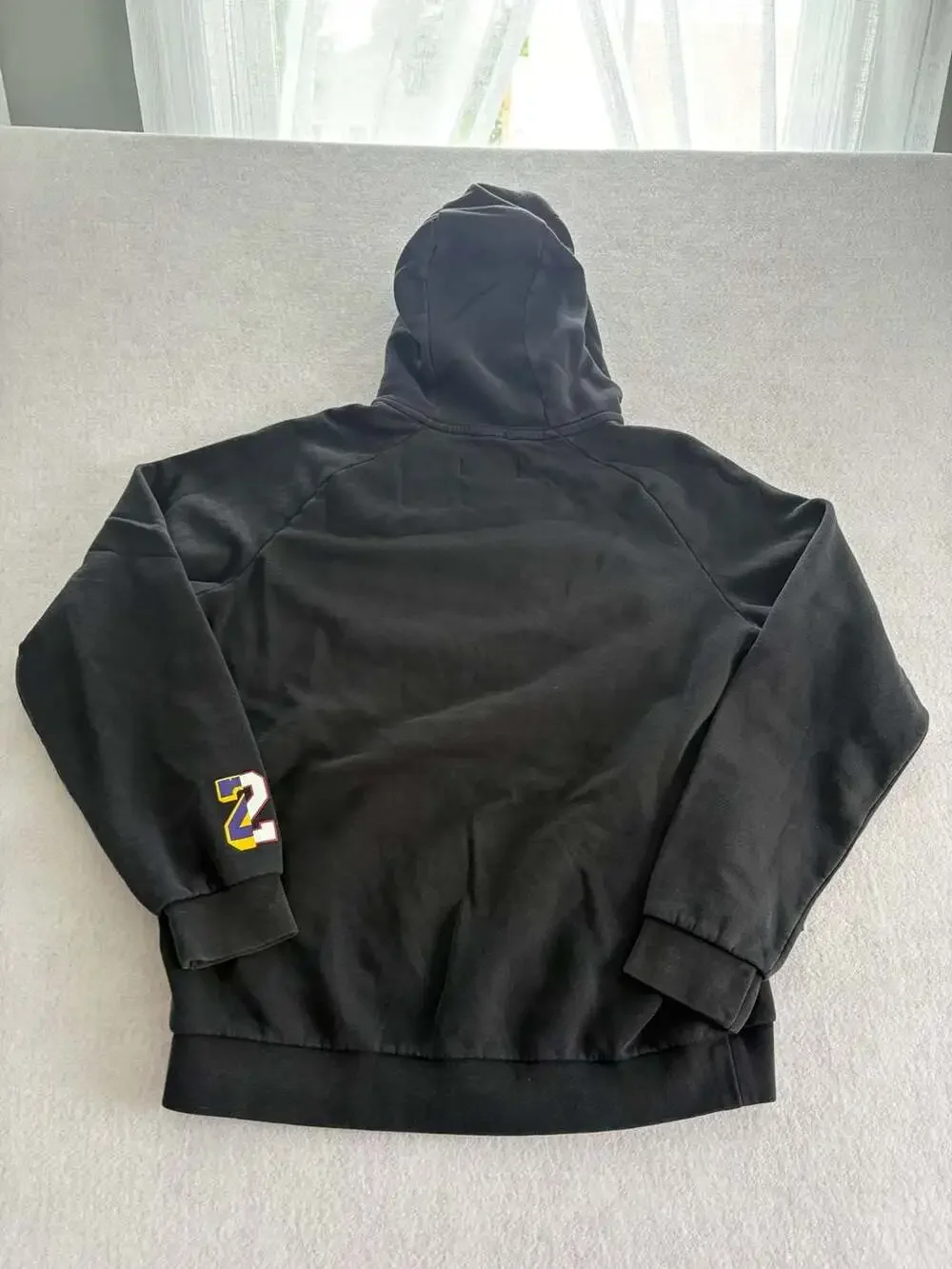 Air Jordan Multicolor Logo Pullover Hoodie Men’s Size M Black Fleece Sweatshirt